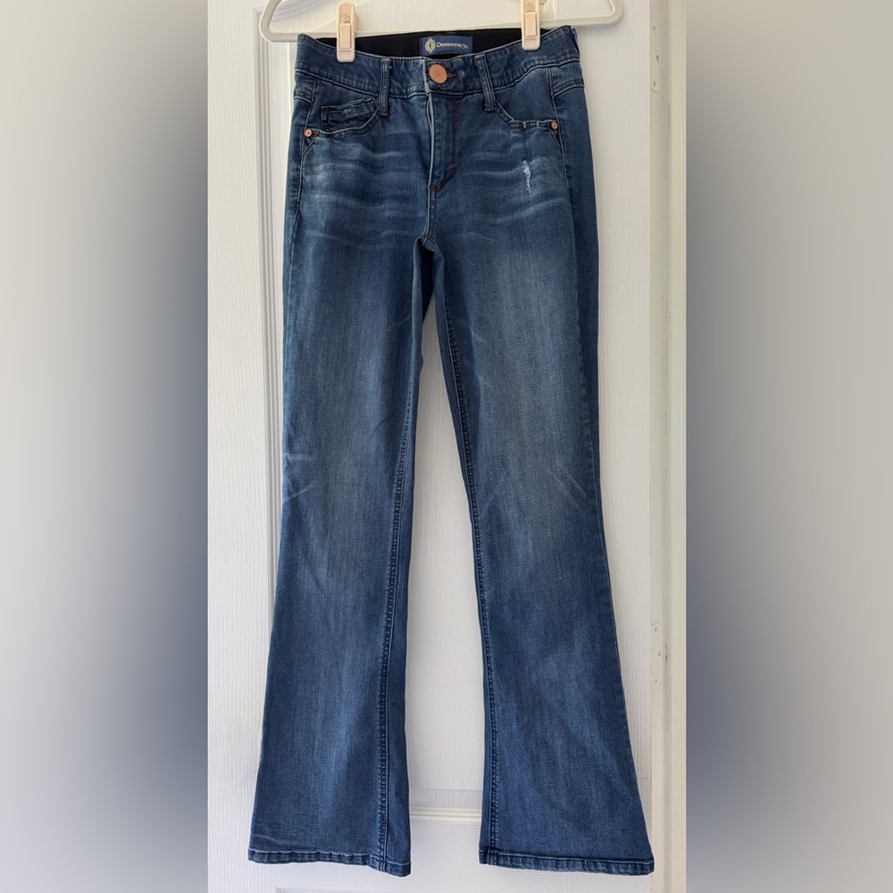 Democracy Ab Solution jeans, size 2, never worn